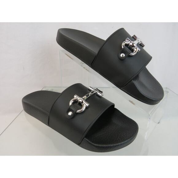 NIB FERRAGAMO GROOVY 11 BLACK RUBBER SILVER GANCINI BIT LOGO SANDALS SLIDES 9 M - Picture 6 of 13